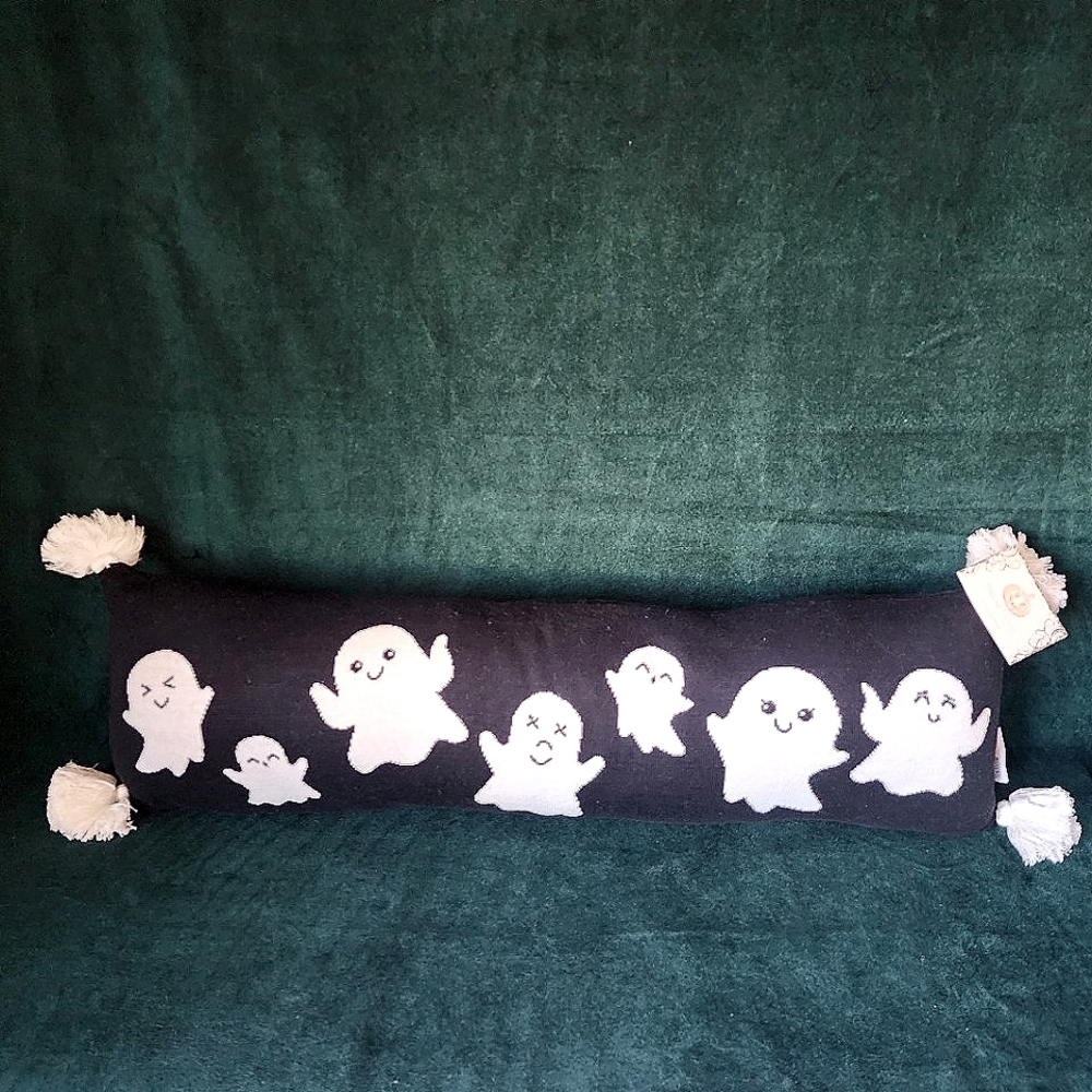 Hallow Home Halloween Ghost Pillow